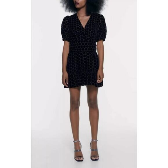 Zara Velvet Polka Dot Mini Dress With Puff Sleeves Size Small - Picture 2 of 10